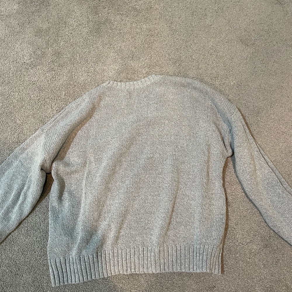 Hollister Grey Cropped Sweater
